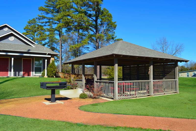 Spacious Apartment Living Spacious Apartment Living